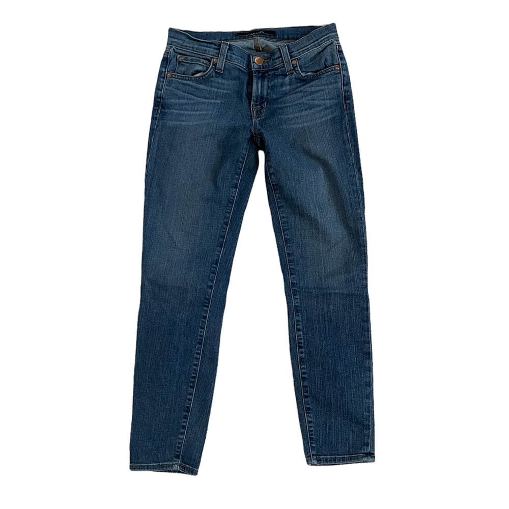 J BRAND DENIM Midrise Jean Capri in Aruba